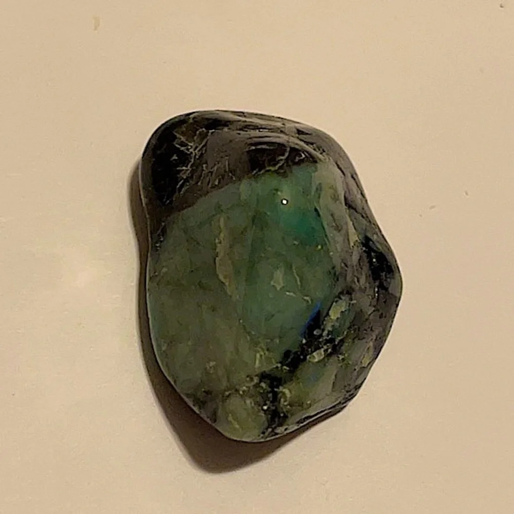 Brazilian Emerald, Mica, Indigenous Stone💚 Tumbled & Super Polished - Picture 11 of 16